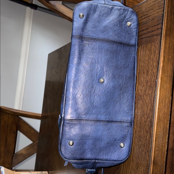 We The Free Emerson Dark Rinse Shoulder Bag - Picture 5 of 7